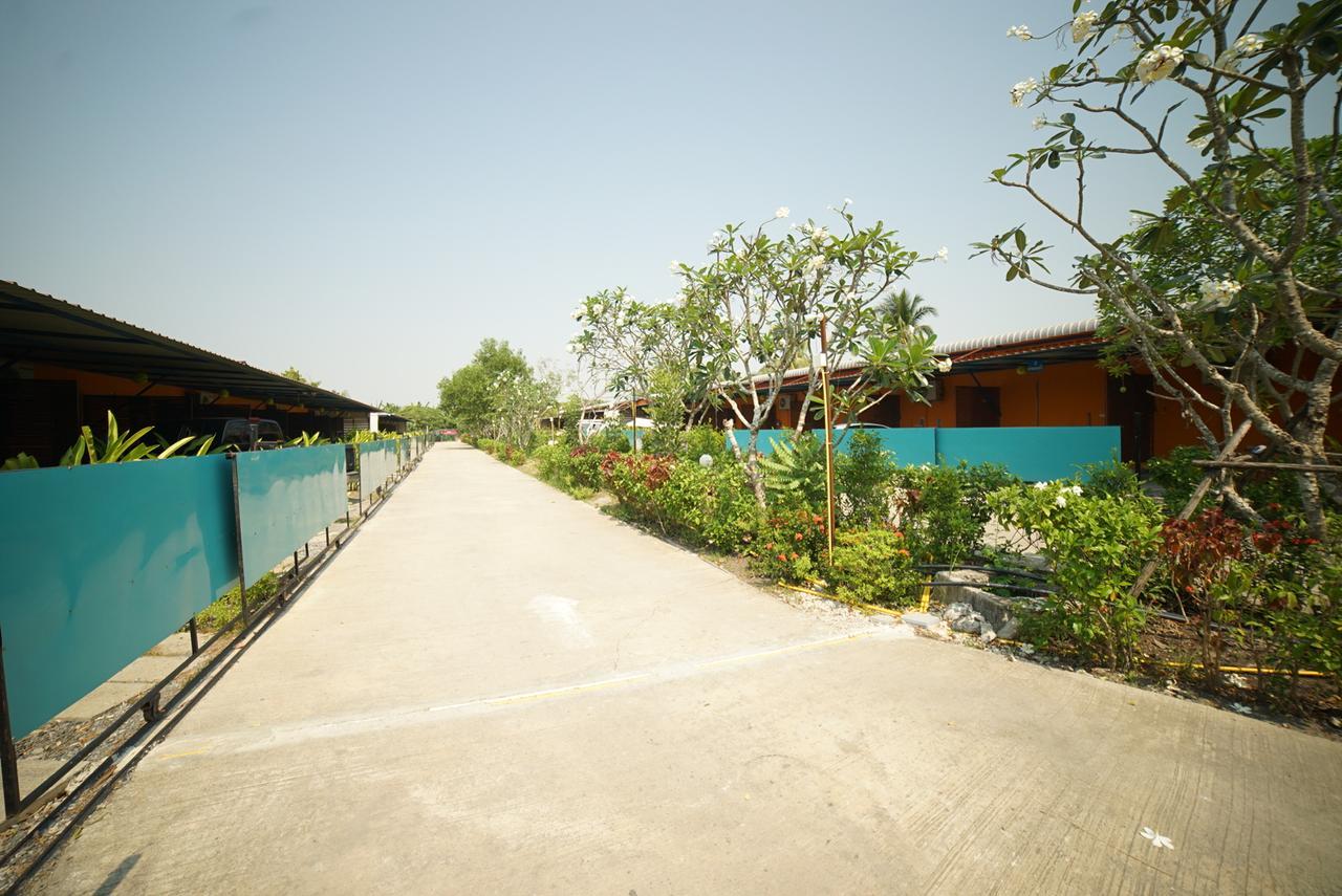Tonrak Resort Ban Ongkharak Buitenkant foto